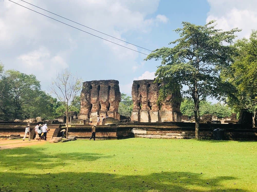 Polonnaruwa Ancient City Tour