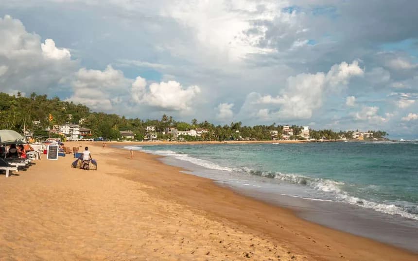 Unawatuna Beach Escape